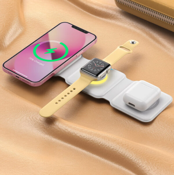 Phonery Charge ® Wireless Travel Charger